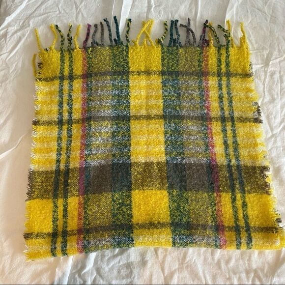 Yellow Pink Green Grey Plaid Eyelash Fringe and Tassel Scarf - Picture 10 of 11